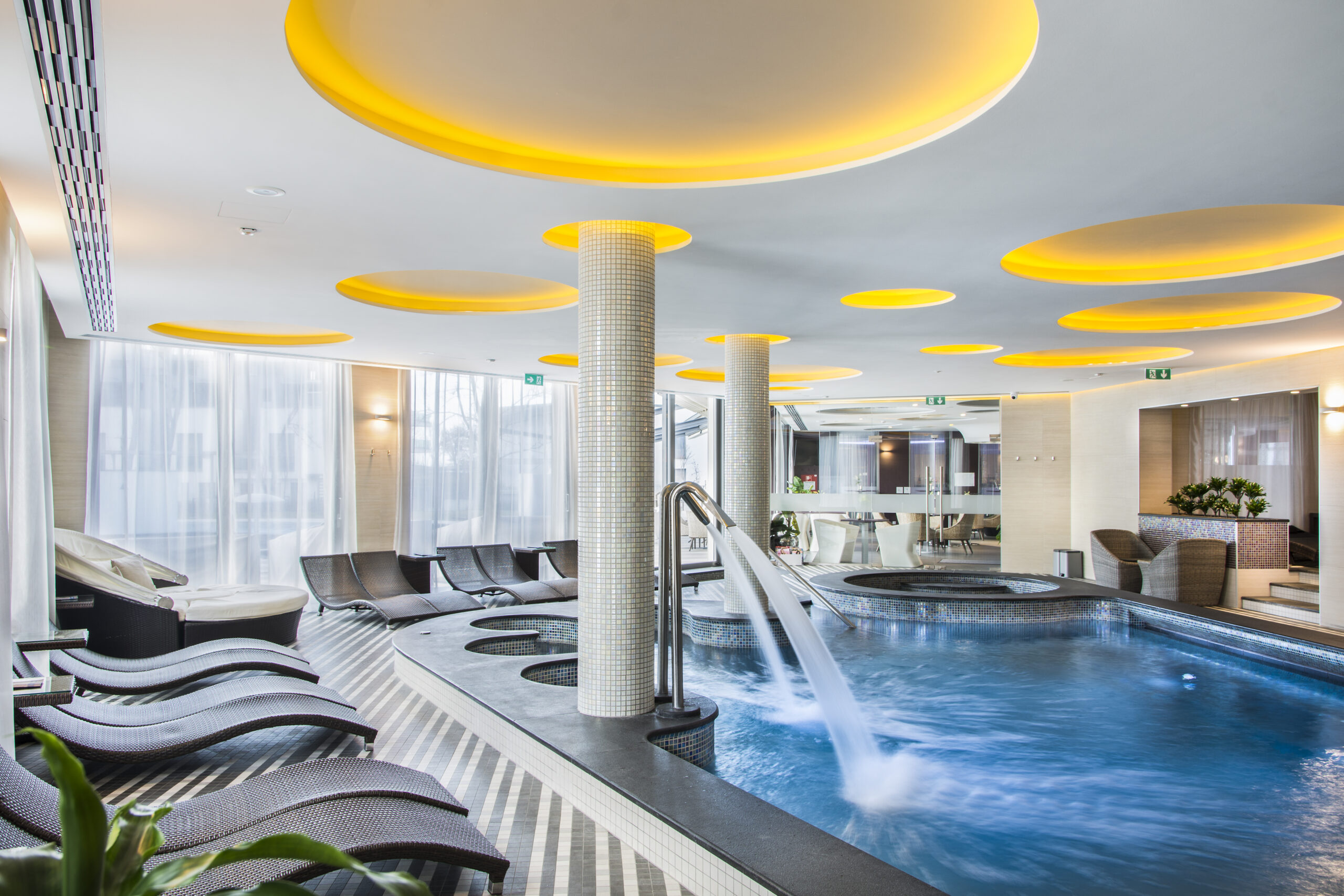 Aura Pure Spa